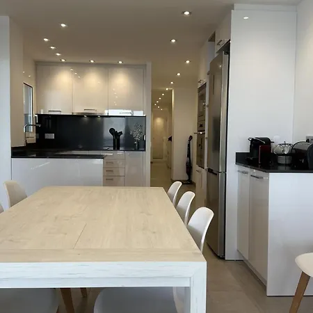 Apartmán Lets Holidays Sea Views